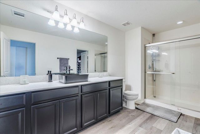 217 Seneca LOOP, Kyle, TX 78640