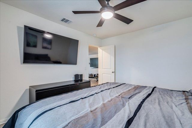 217 Seneca LOOP, Kyle, TX 78640