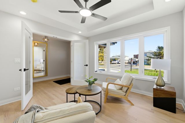 8332 S 77th Court, Bridgeview, IL 60455