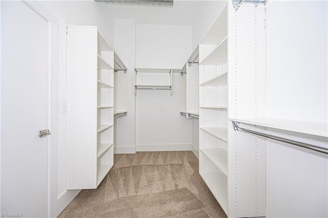 400 W 4th Street 504, Winston-salem, NC 27101