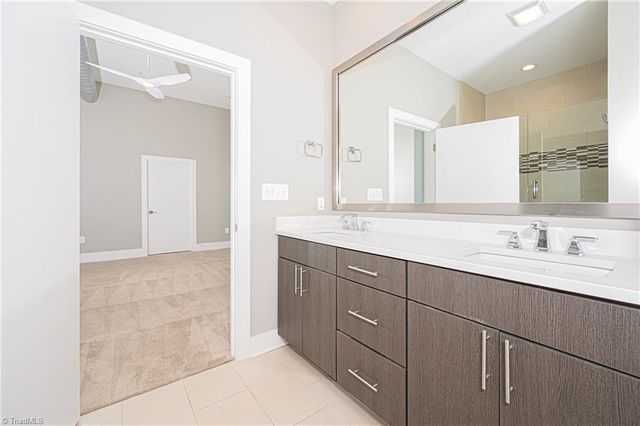 400 W 4th Street 504, Winston-salem, NC 27101