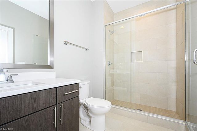 400 W 4th Street 504, Winston-salem, NC 27101