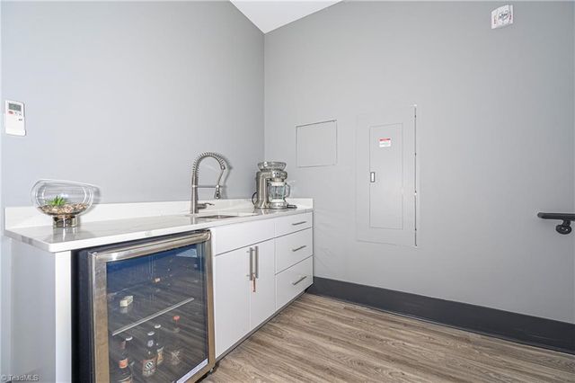 400 W 4th Street 504, Winston-salem, NC 27101