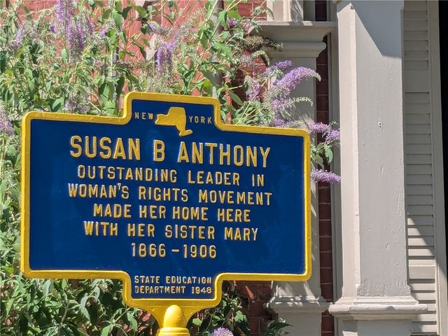 15 Madison Street, Rochester, NY 14608