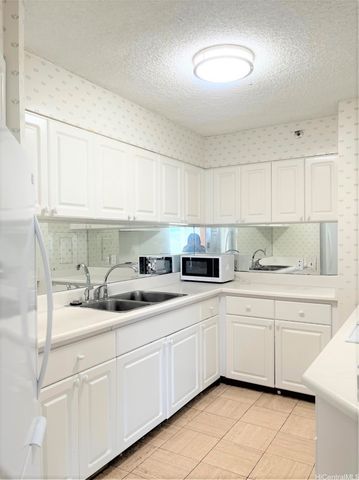 1221 Victoria Street 3304, Honolulu, HI 96814