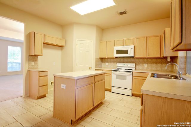 2703 Rio Brazos, San Antonio, TX 78259