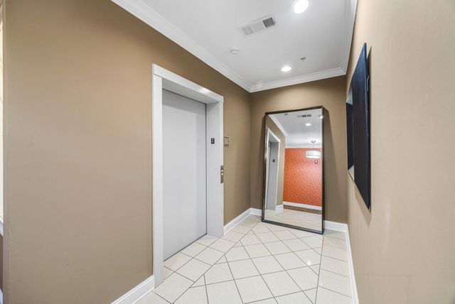 3520 Central Ave Apt 209, Memphis, TN 38111