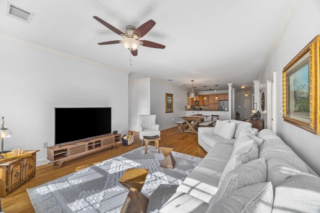 3520 Central Ave Apt 209, Memphis, TN 38111