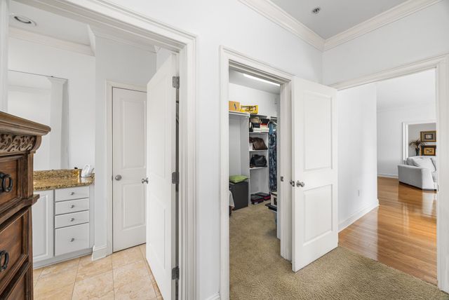 3520 Central Ave Apt 209, Memphis, TN 38111