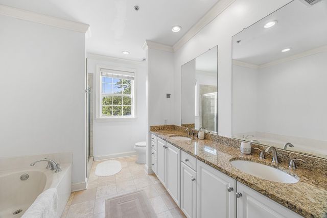 3520 Central Ave Apt 209, Memphis, TN 38111