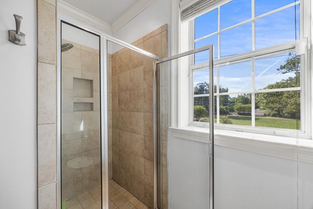 3520 Central Ave Apt 209, Memphis, TN 38111