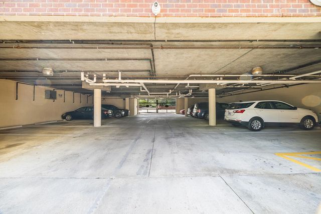 3520 Central Ave Apt 209, Memphis, TN 38111