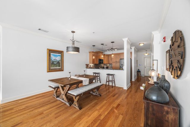 3520 Central Ave Apt 209, Memphis, TN 38111