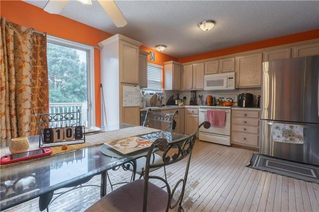 111 NW 114th Terrace, Kansas City, MO 64155