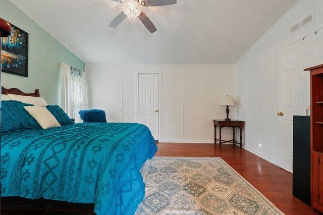 3030 NE Chatsworth Highway 225, Calhoun, GA 30701