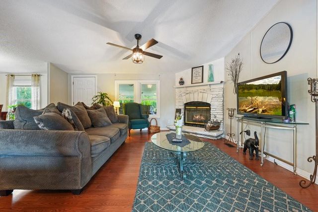 3030 NE Chatsworth Highway 225, Calhoun, GA 30701
