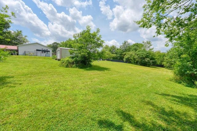 3030 NE Chatsworth Highway 225, Calhoun, GA 30701