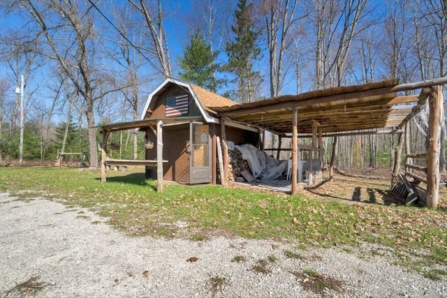 2564 National City Road, Hale, MI 48739