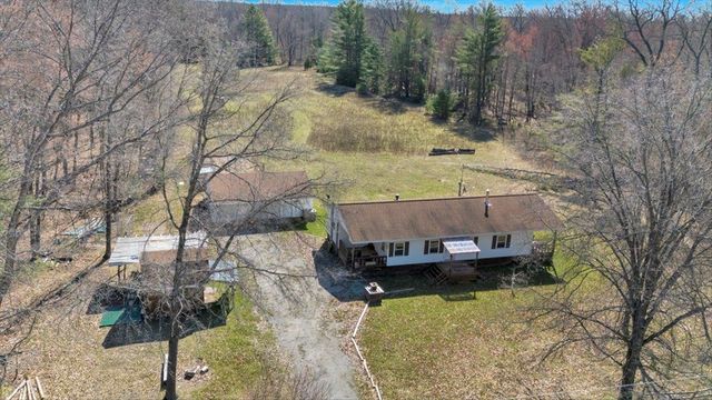 2564 National City Road, Hale, MI 48739