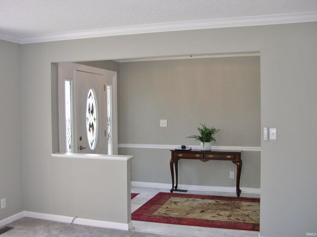 4302 Norwich Place, Evansville, IN 47725