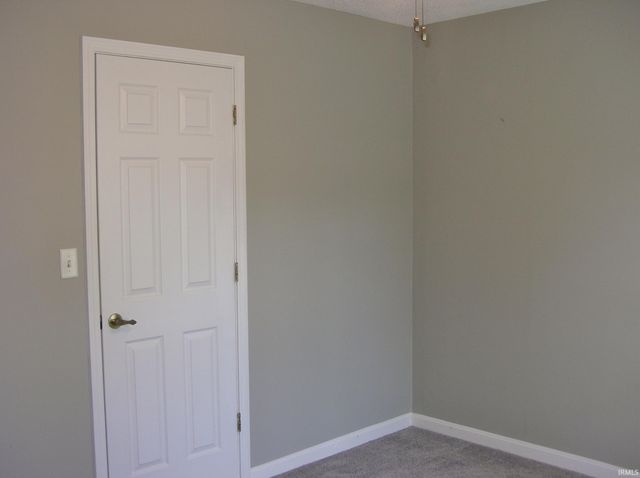 4302 Norwich Place, Evansville, IN 47725