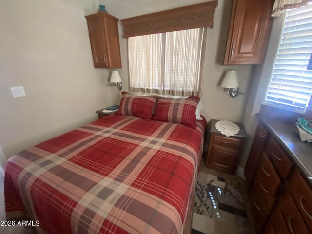 2237 W SAN JUAN Circle, Apache Junction, AZ 85119