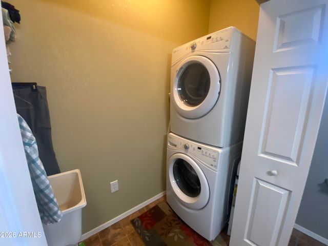 2237 W SAN JUAN Circle, Apache Junction, AZ 85119