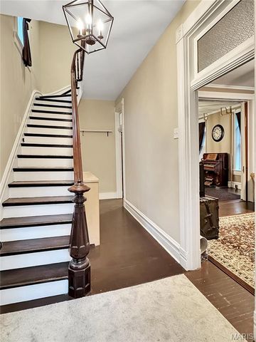 405 Cedar Street, Washington, MO 63090