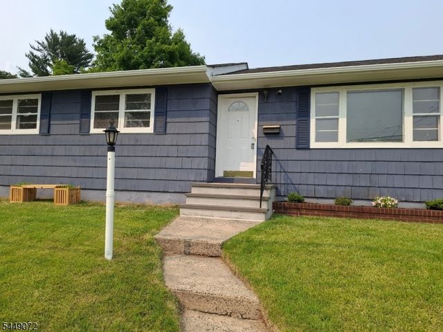 601 Clinton Avenue, Plainfield City, NJ 07063