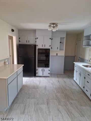 601 Clinton Avenue, Plainfield City, NJ 07063