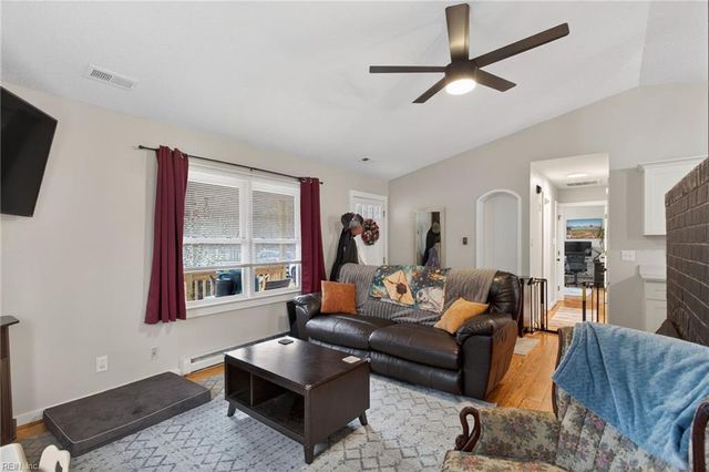 1456 Branchview WAY, Chesapeake, VA 23321