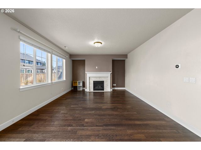 7934 Sw PATIENCE Dr, Hillsboro, OR 97123