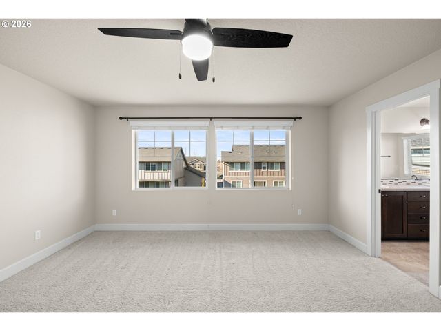 7934 Sw PATIENCE Dr, Hillsboro, OR 97123