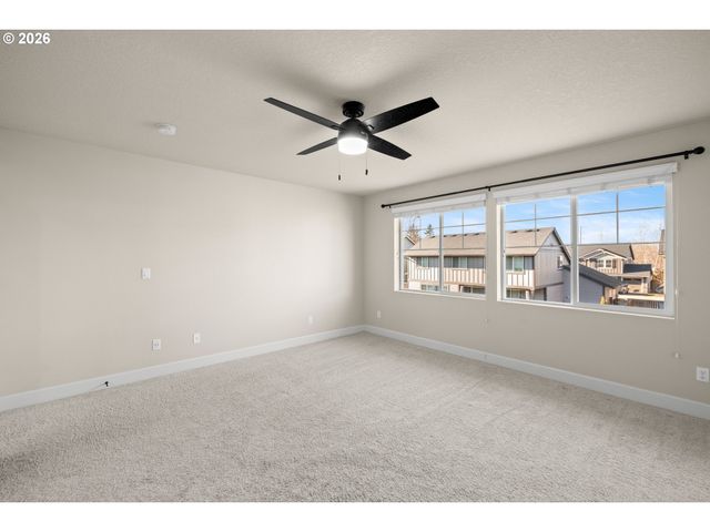 7934 Sw PATIENCE Dr, Hillsboro, OR 97123