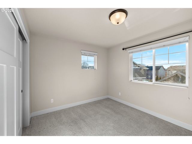 7934 Sw PATIENCE Dr, Hillsboro, OR 97123