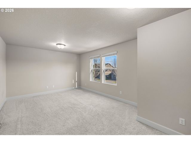 7934 Sw PATIENCE Dr, Hillsboro, OR 97123