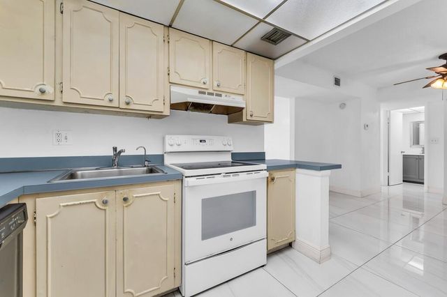 460 NW 20th Street 2100, Boca Raton, FL 33431