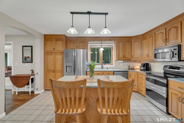 58 Hi Lea Farm Road, Colchester, CT 06415