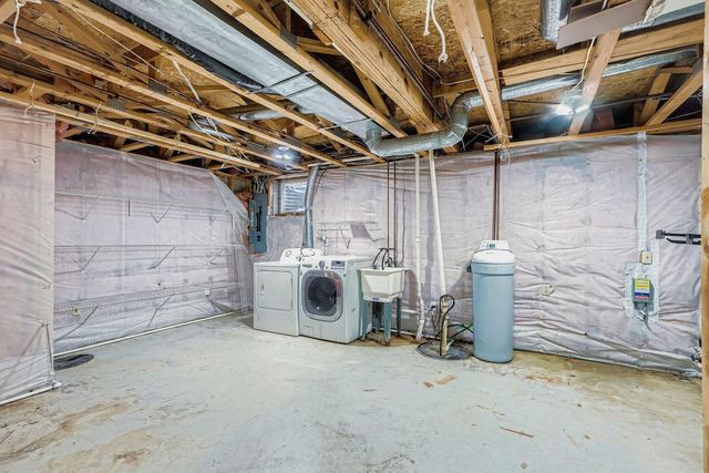 4460 222nd Avenue NW, Oak Grove, MN 55303