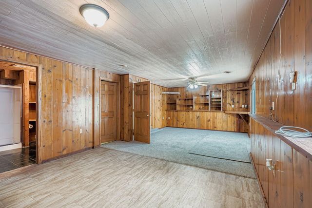 4460 222nd Avenue NW, Oak Grove, MN 55303