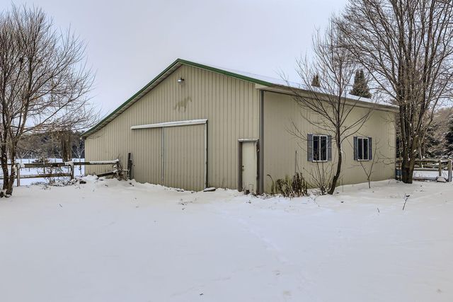 4460 222nd Avenue NW, Oak Grove, MN 55303