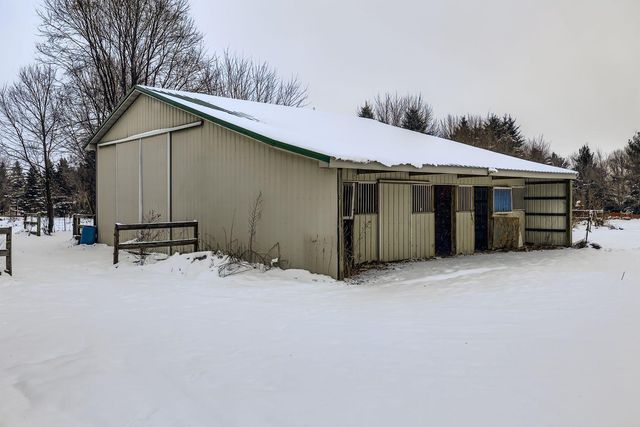 4460 222nd Avenue NW, Oak Grove, MN 55303