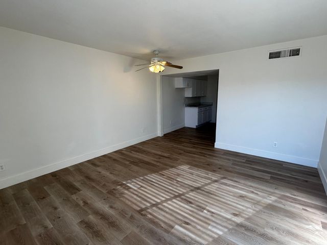 11202 W Nevada Avenue, Youngtown, AZ 85363