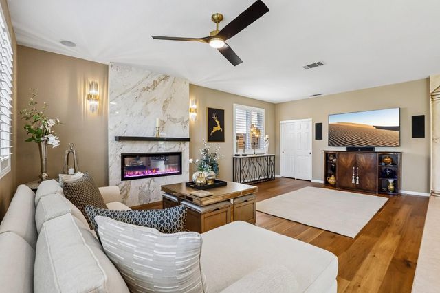 5121 Wedgewood Way, Rocklin, CA 95765