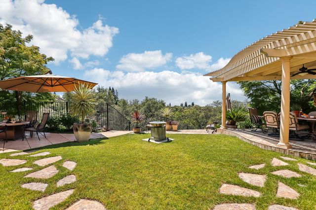 5121 Wedgewood Way, Rocklin, CA 95765
