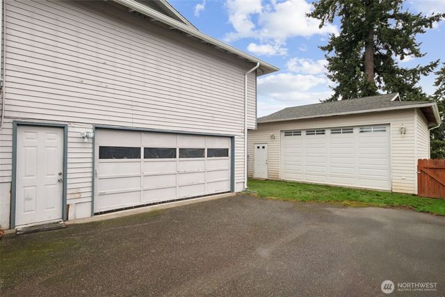 13700 SE 268th Street, Kent, WA 98042