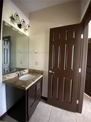 1205 E Daffodil Avenue Unit B, Mcallen, TX 78501