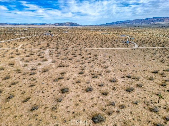 147 Little Road, Joshua Tree, CA 92252