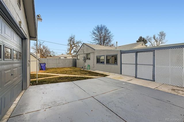 1431 S Meade Street, Denver, CO 80219