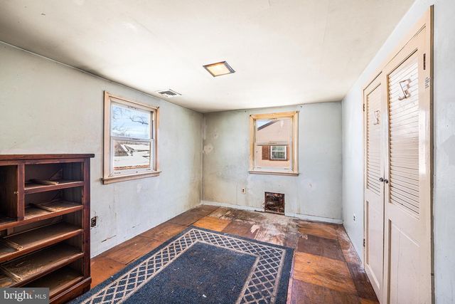 1103 NANCY DR, Croydon, PA 19021